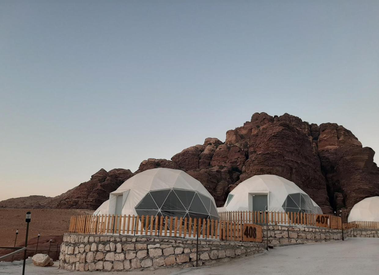 Отель The Rock Camp Petra Вади Муса Экстерьер фото